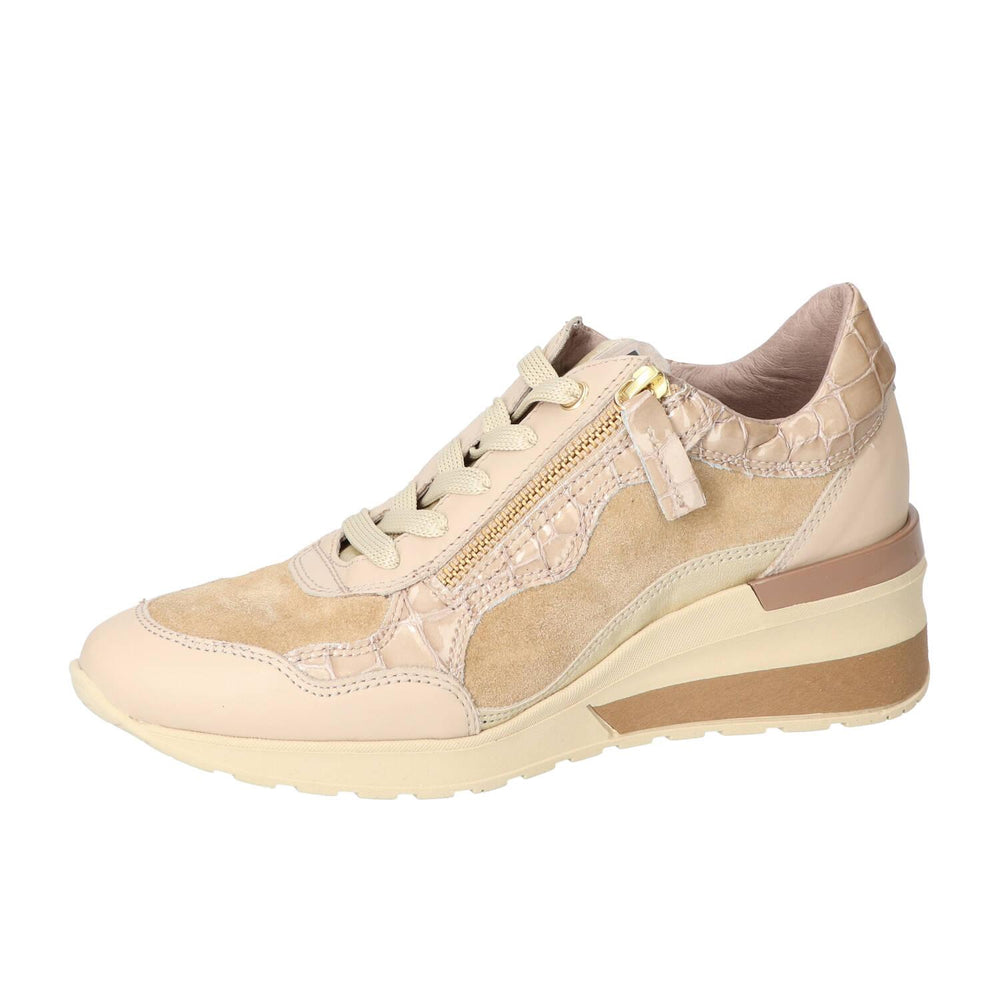 Baskets, beige clair