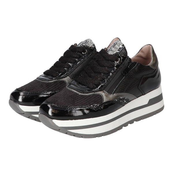 Baskets, noires