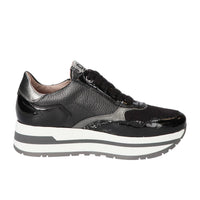 Baskets, noires