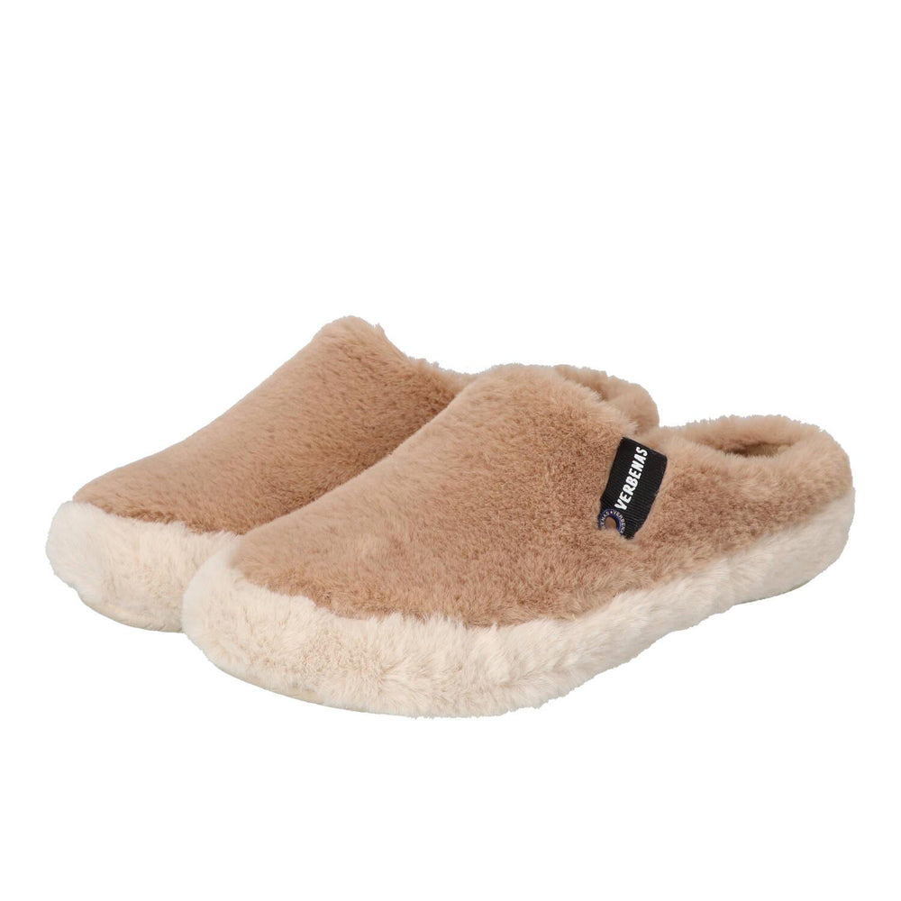 Chaussons, Cognac