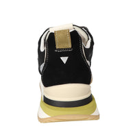 Sneakers, Zwart
