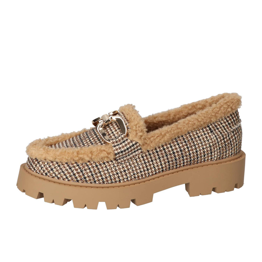 Chaussures à enfiler, Beige clair