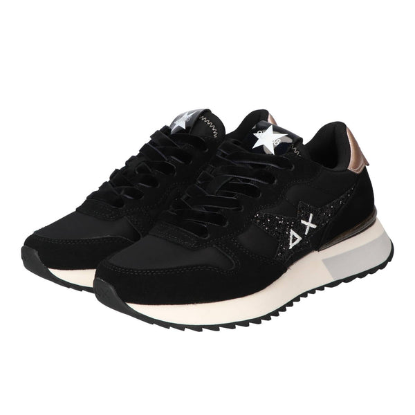 Sneakers, Zwart