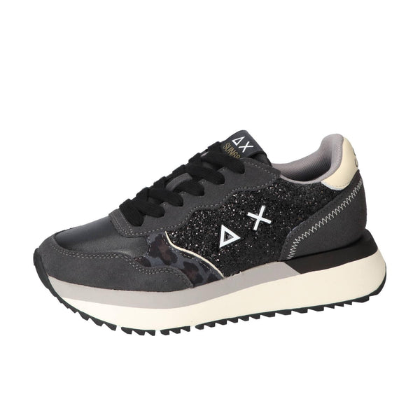 Sneakers, Zwart