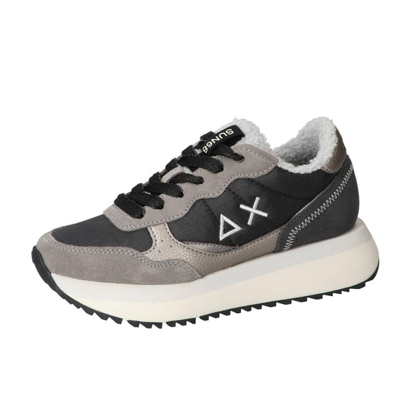Sneakers, Zwart