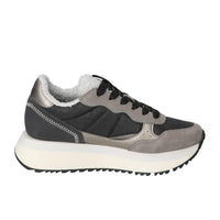 Sneakers, Zwart