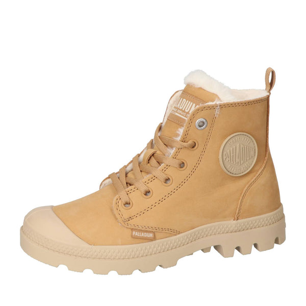 Booties, Cognac