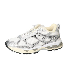 Sneakers, Zilver