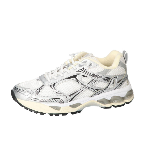 Sneakers, Zilver