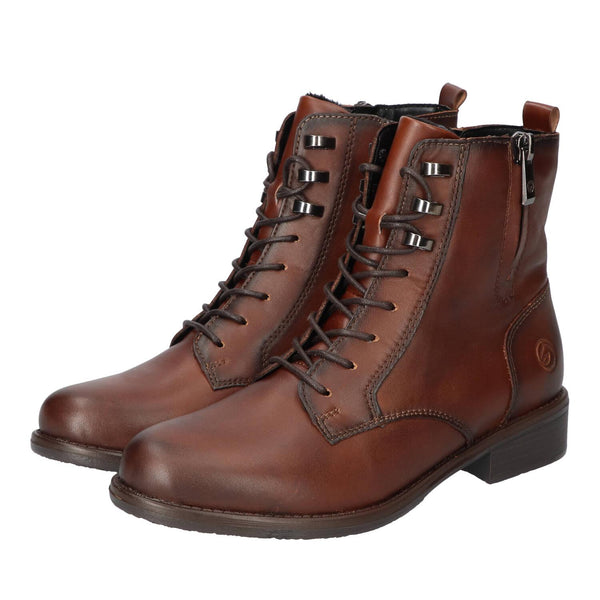 Booties, Cognac