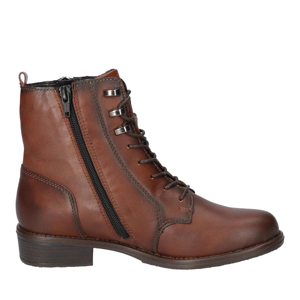 Booties, Cognac