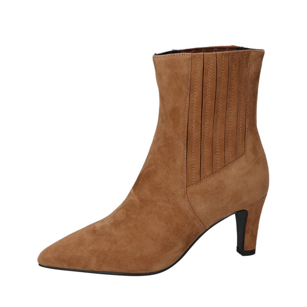 Booties, Cognac