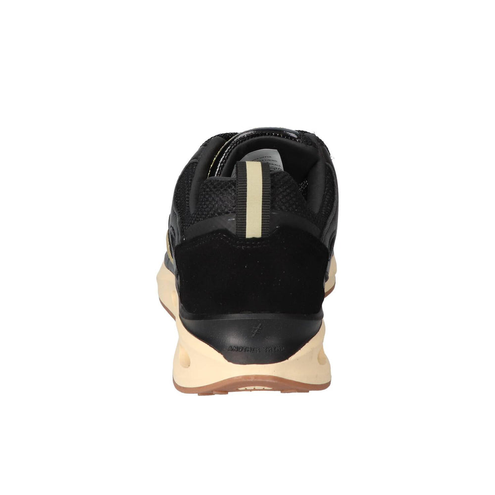 Sneakers, Zwart