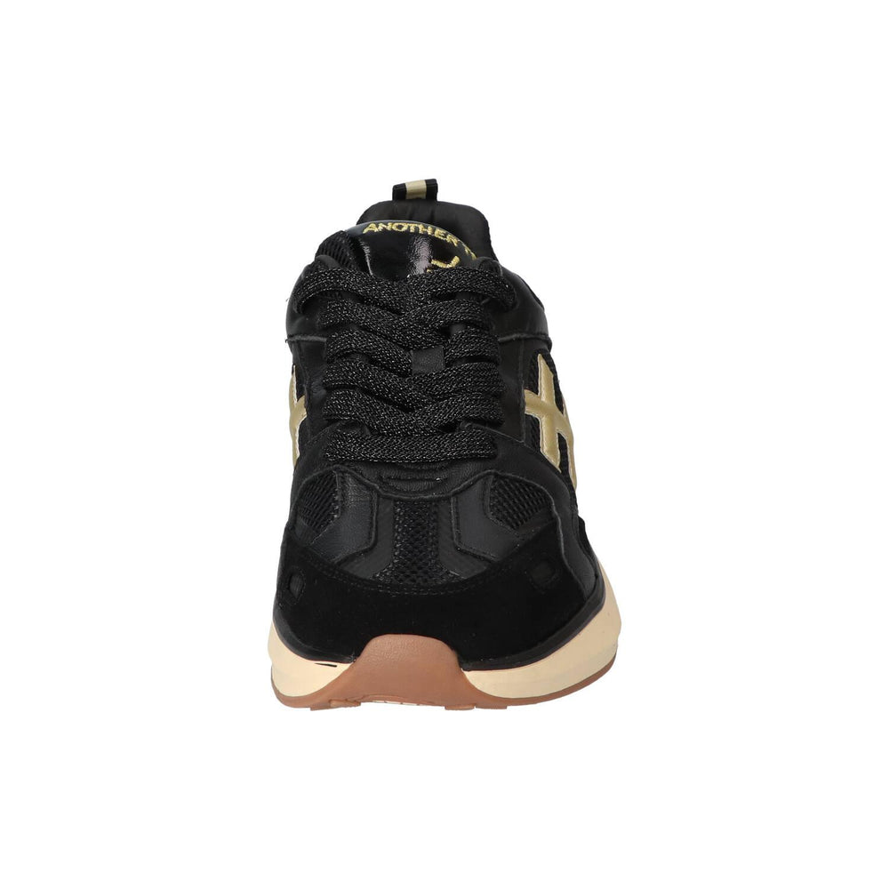 Sneakers, Zwart