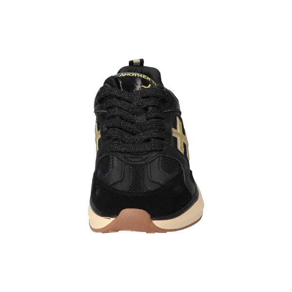 Sneakers, Zwart