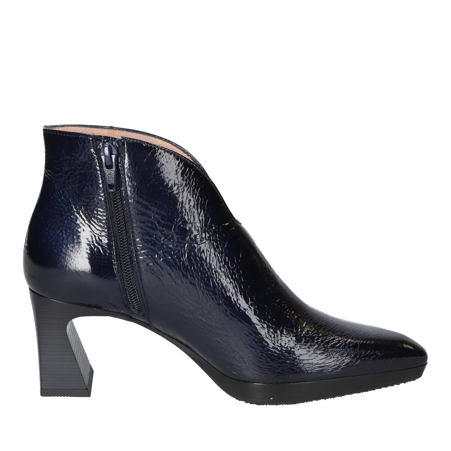 Chaussons, Bleu