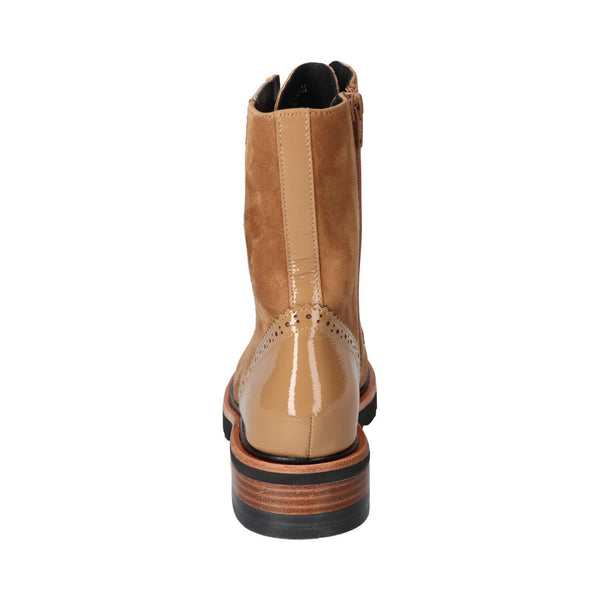 Booties, Cognac