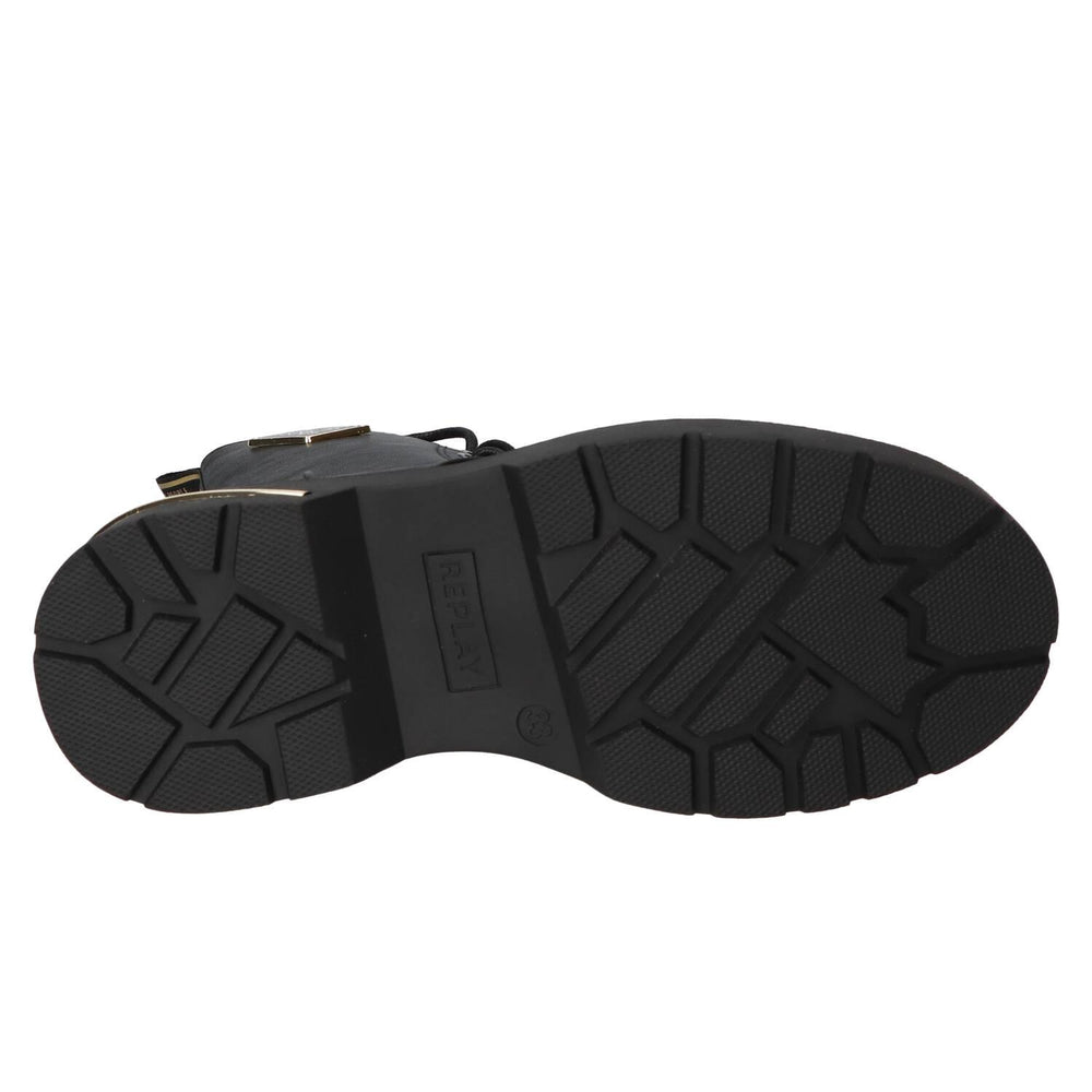 Veterschoenen, Zwart