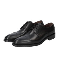 Veterschoenen, Zwart