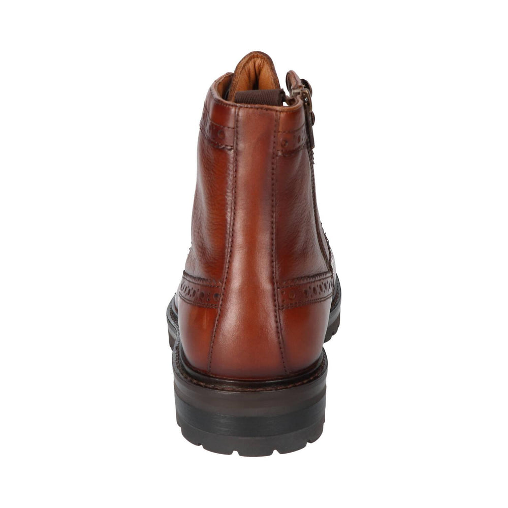Boots, Cognac