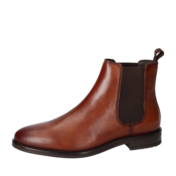 Boots, Cognac