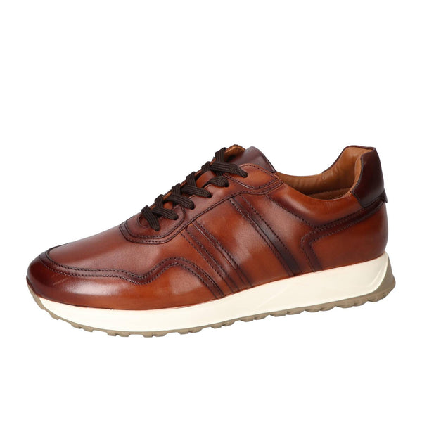 Sneakers, Cognac