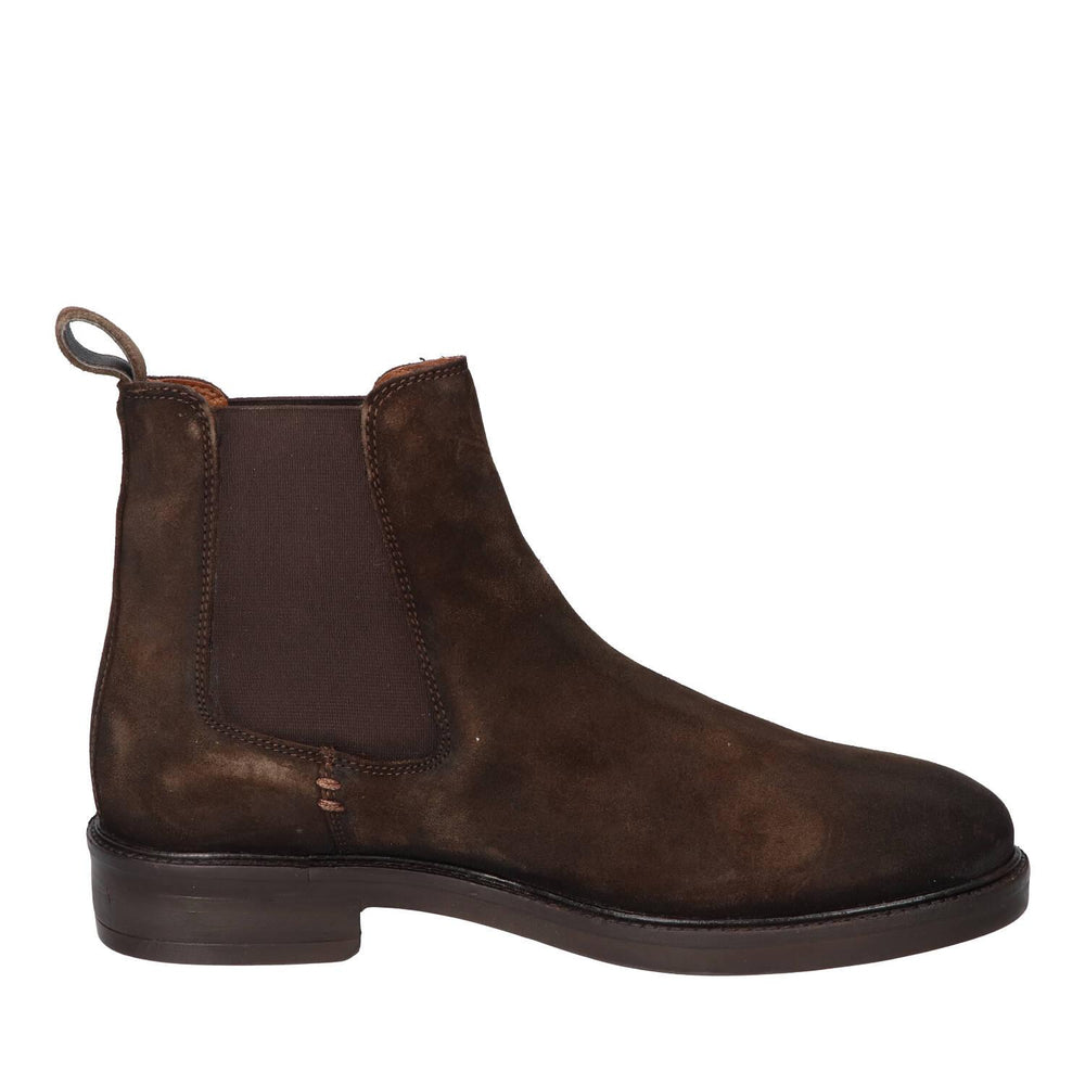 Boots, Donkerbruin