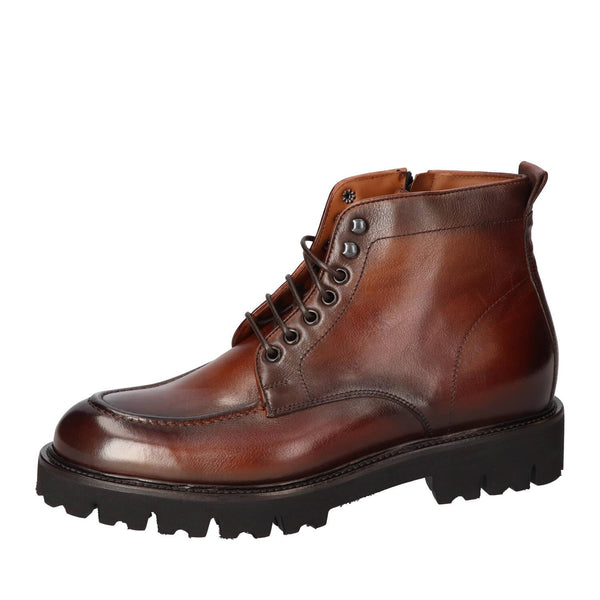 Boots, Donkerbruin