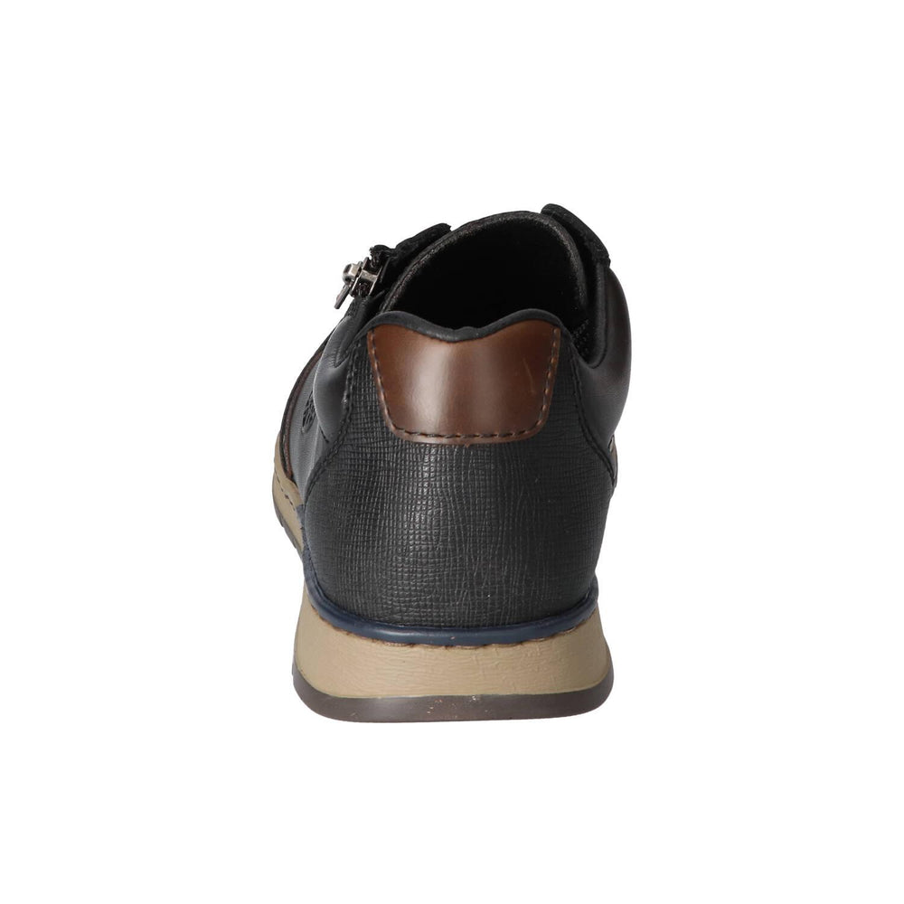 Baskets, noires