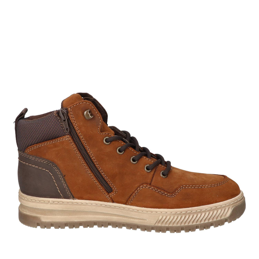 Boots, Cognac