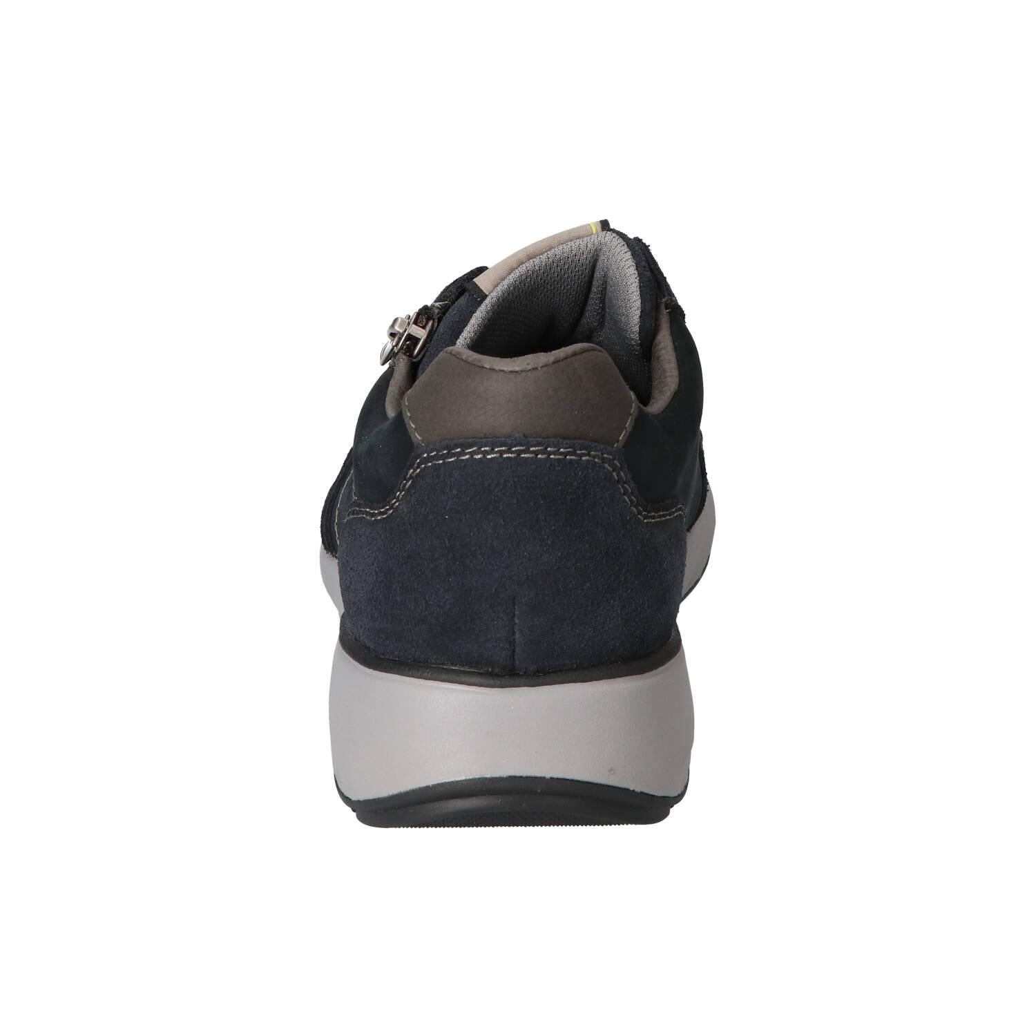 Baskets, bleu