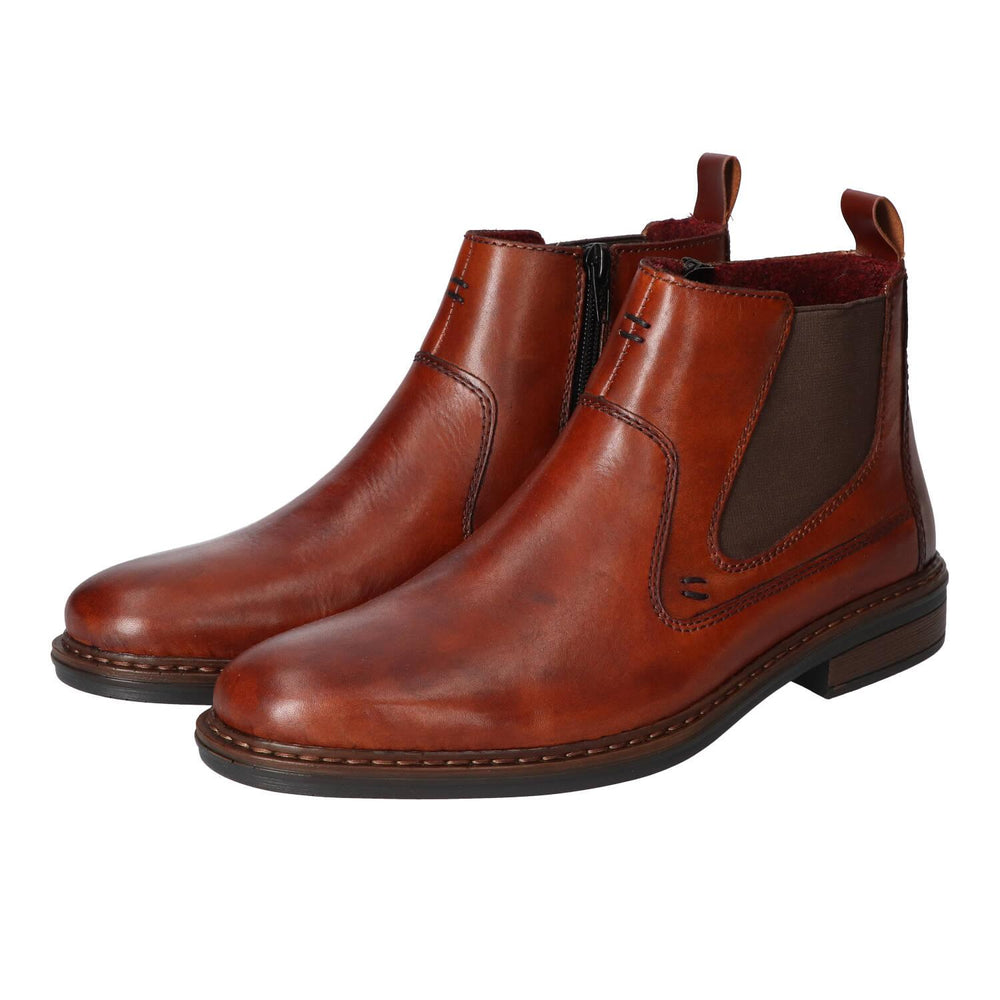 Boots, Cognac