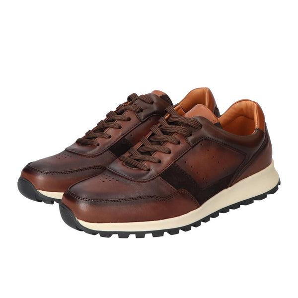 Sneakers, Donkerbruin