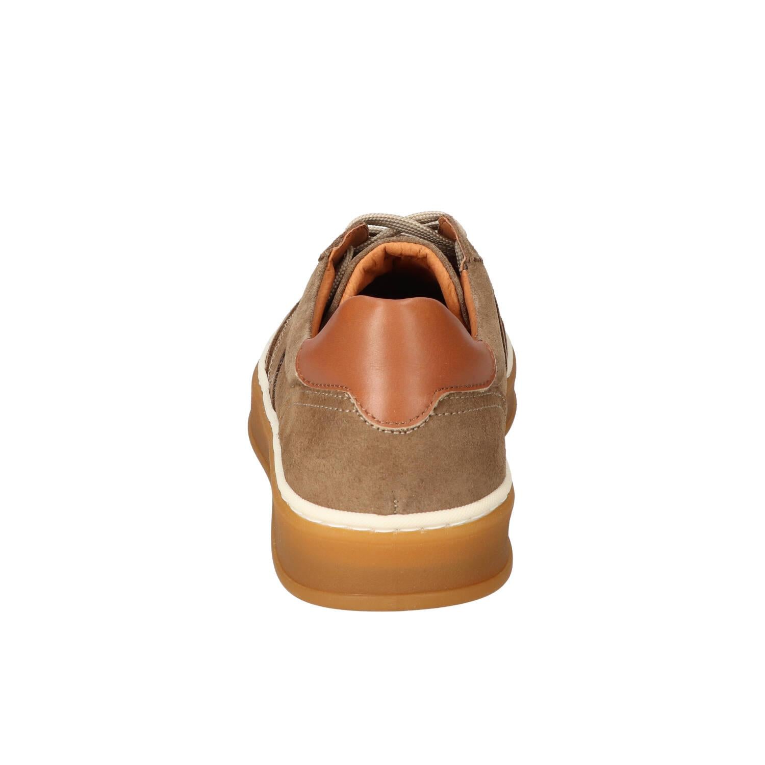 Baskets, taupe