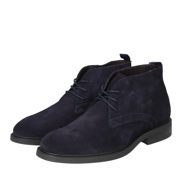 Boots, Blauw