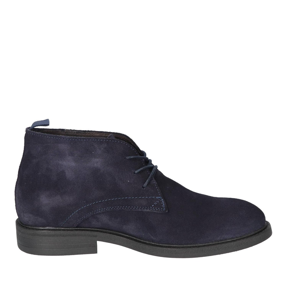 Boots, Blauw