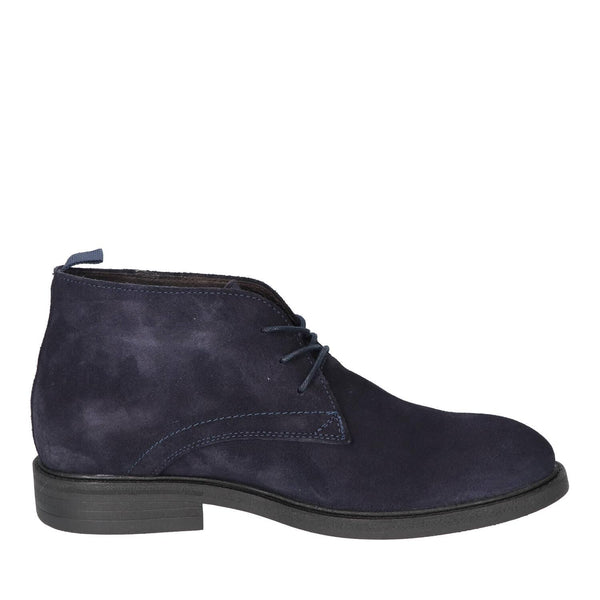 Boots, Blauw