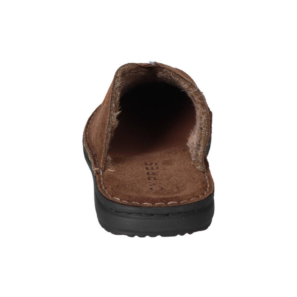 Chaussons, marron foncé