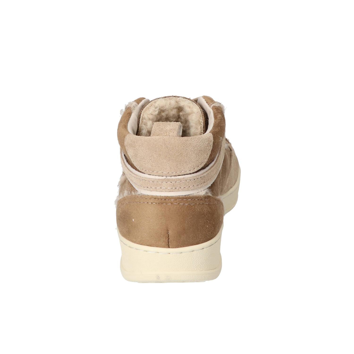 Sneakers, Cognac
