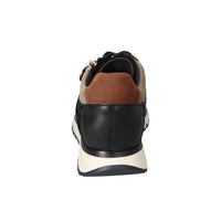 Sneakers, Zwart