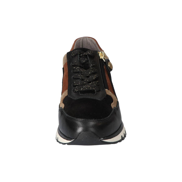 Sneakers, Zwart