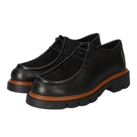 Veterschoenen, Zwart