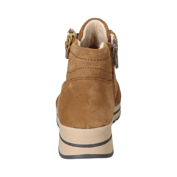 Booties, Cognac