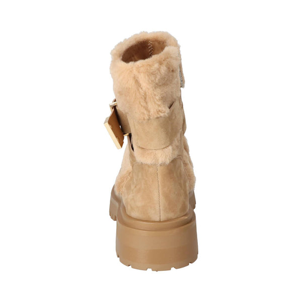 Booties, Cognac