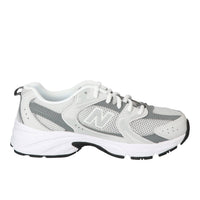 Chaussures à lacets, Gris clair