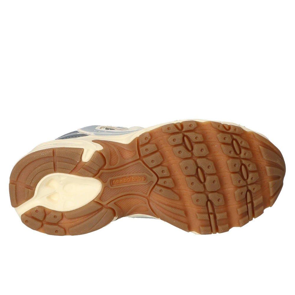 Veterschoenen, Lichtgrijs