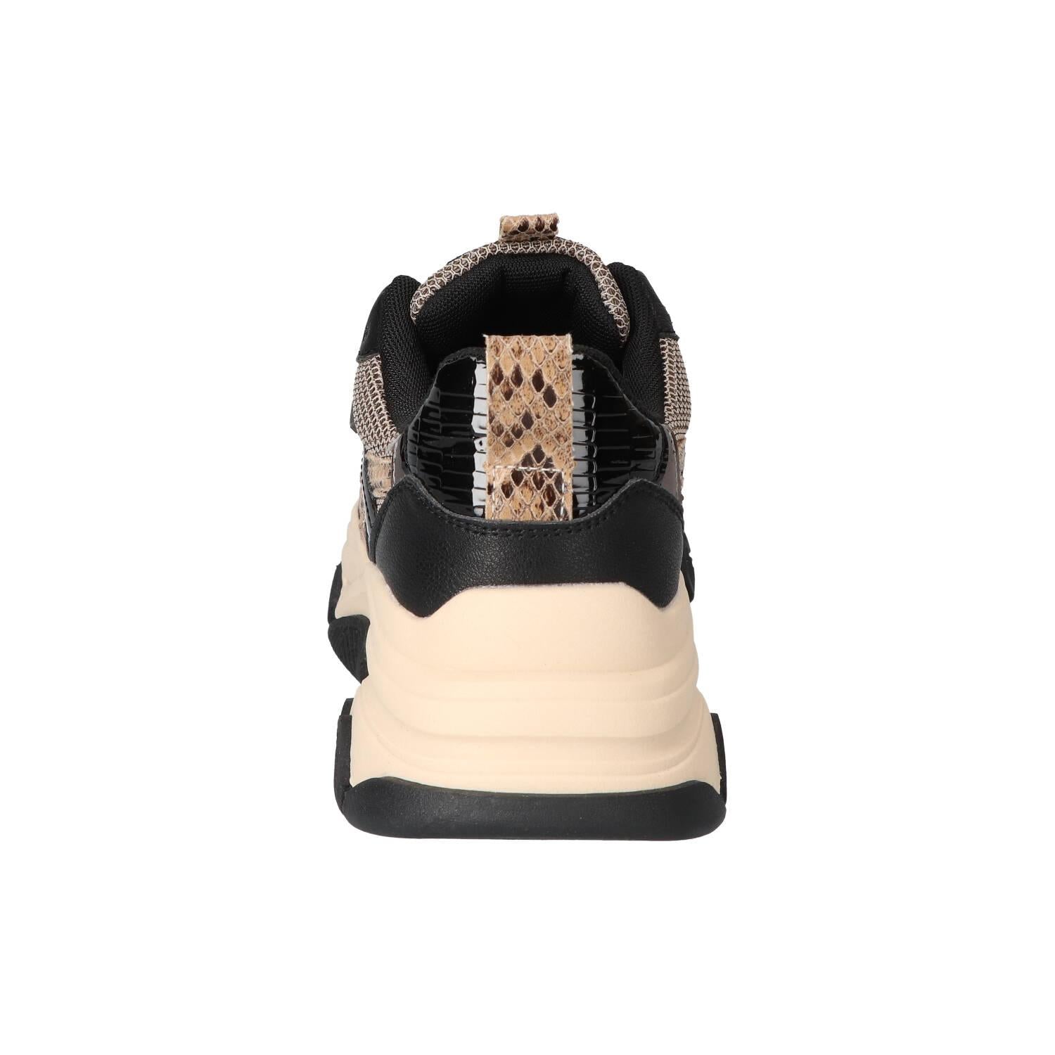 Sneakers, Zwart