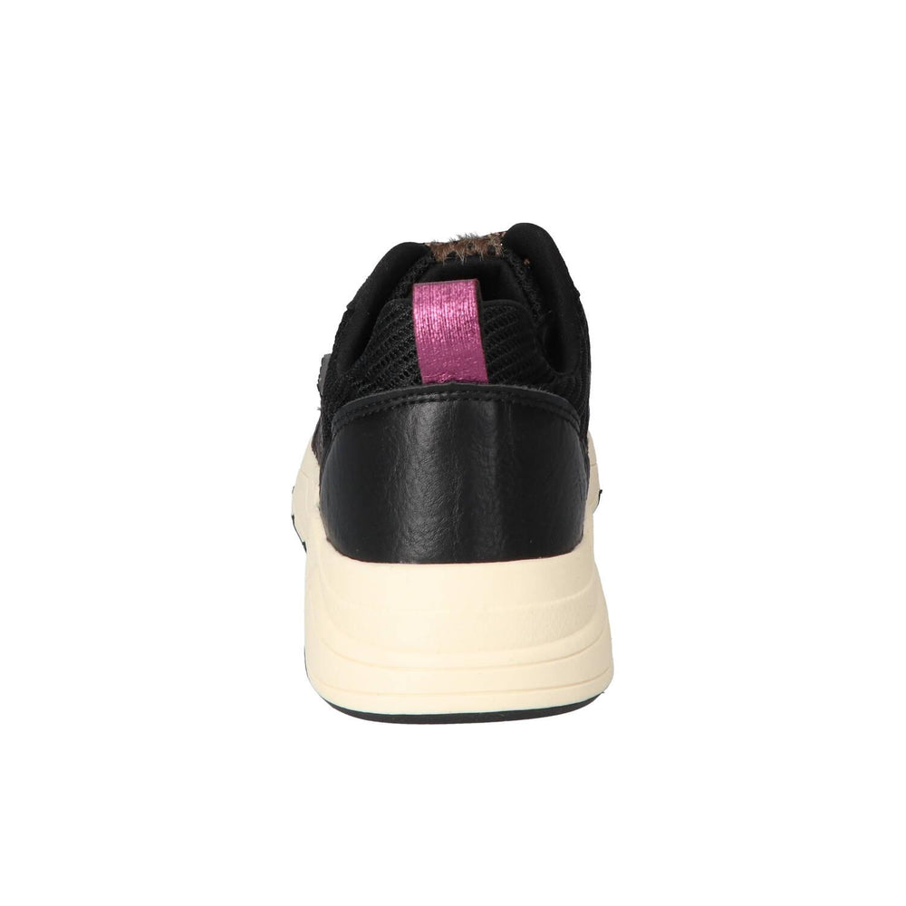 Sneakers, Zwart