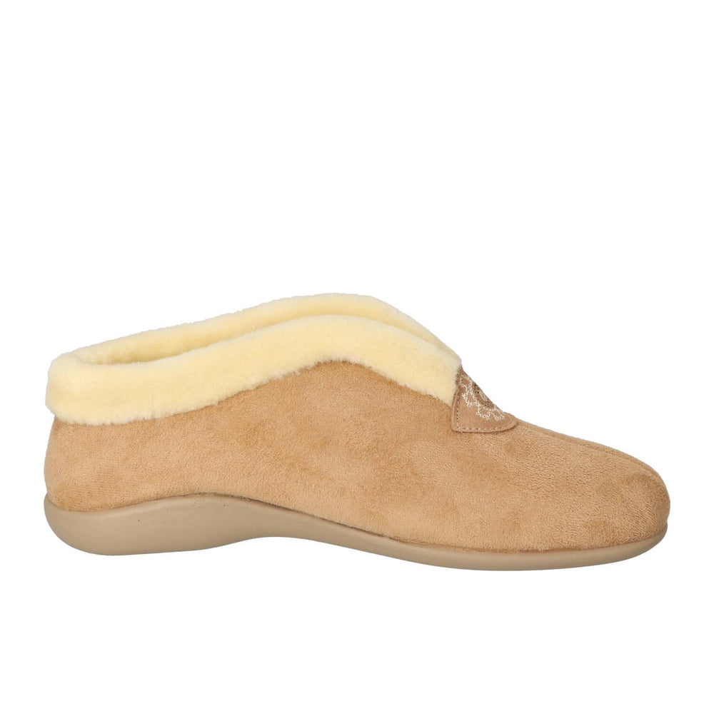 Pantoffels, Cognac