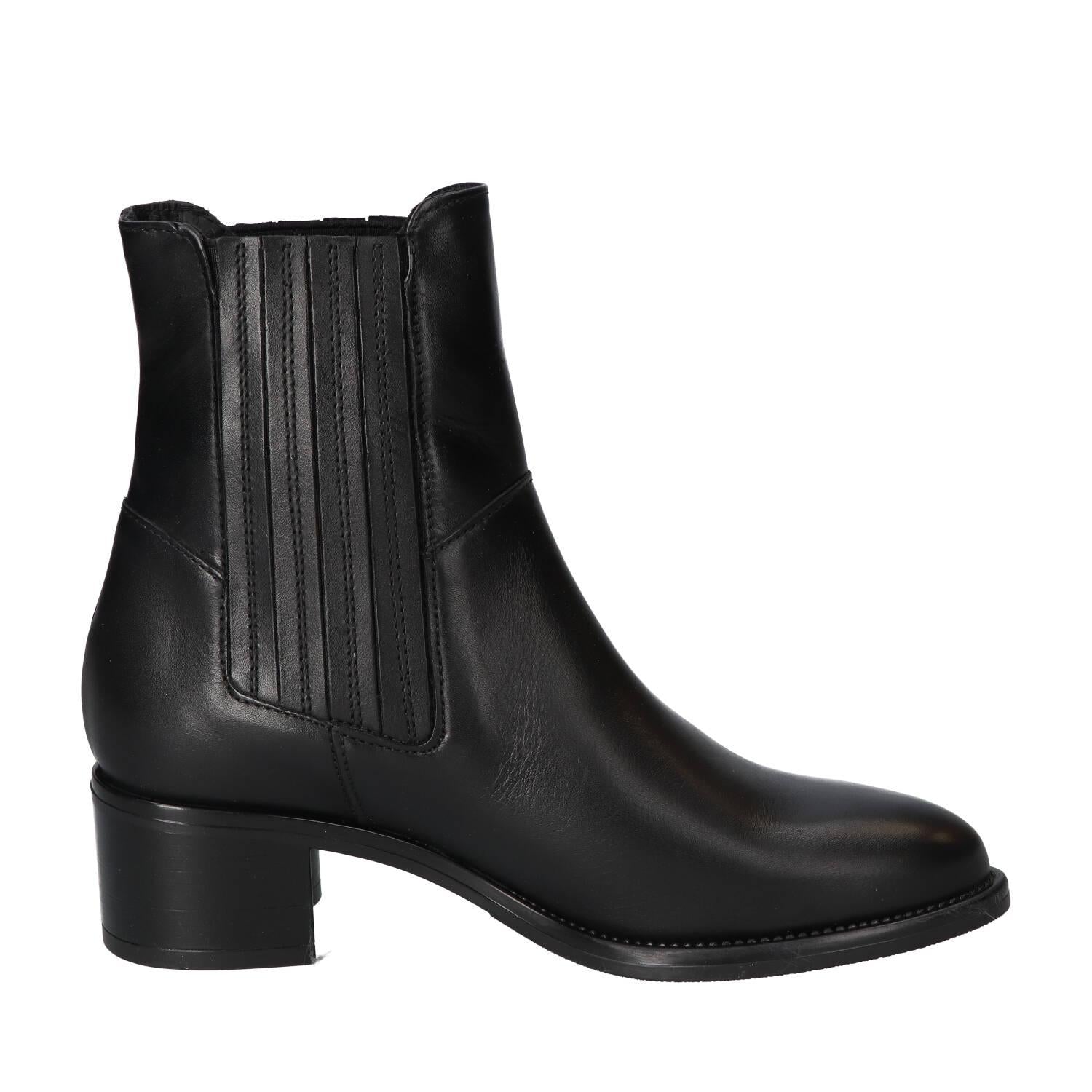 Bottines, noires